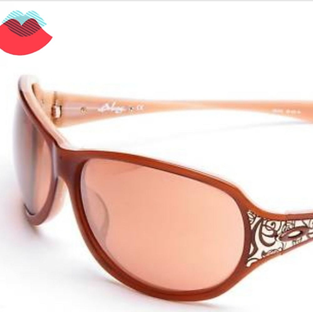 Oakley Belong Gold